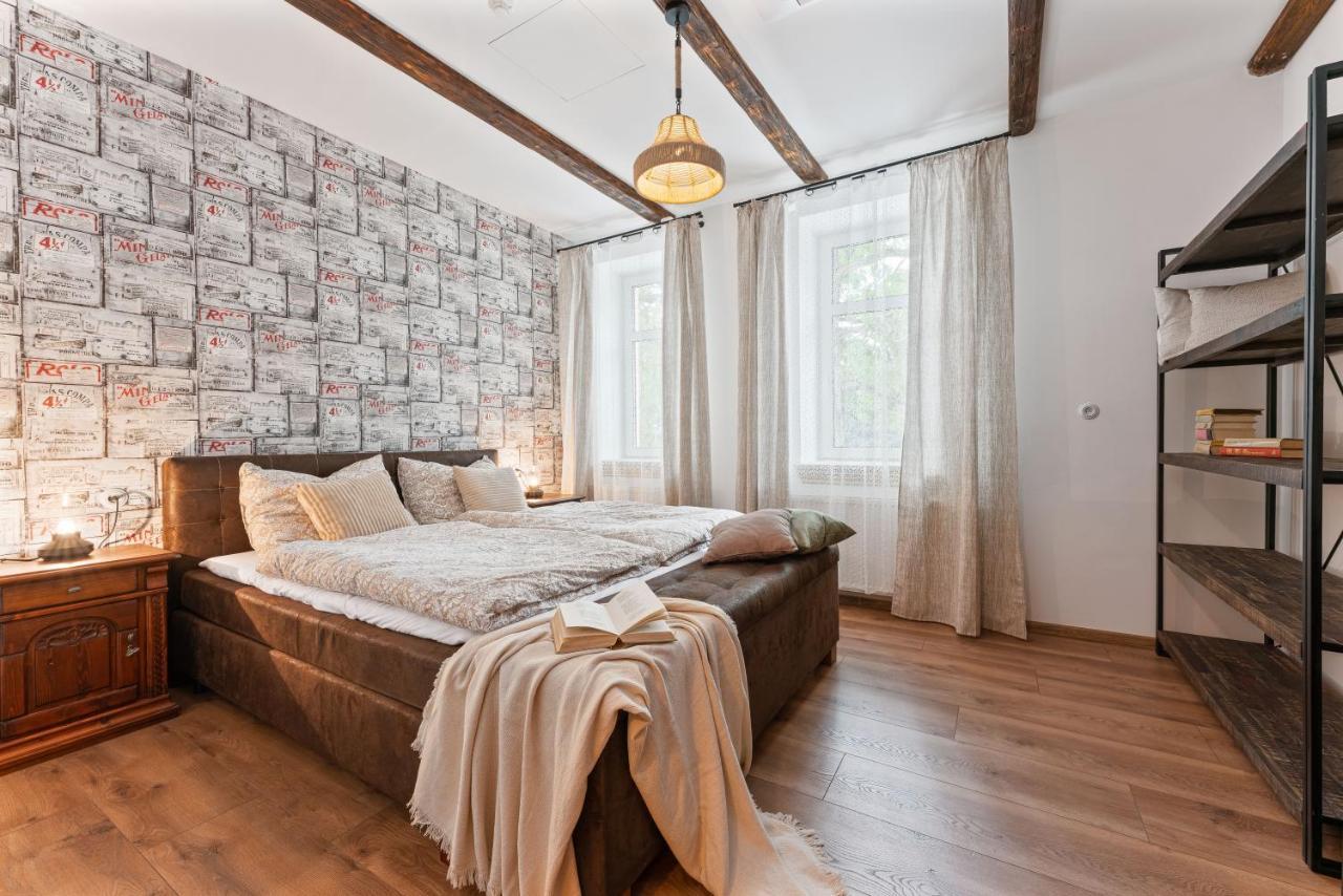 Villa Libosad Jičín Buitenkant foto